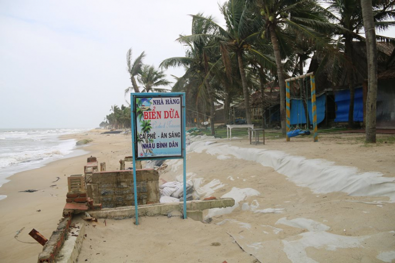 Hội An: Hơn 200m bờ biển phía bắc Cửa Đại tiếp tục nguy cơ bị sóng biển “nuốt chửng” -3