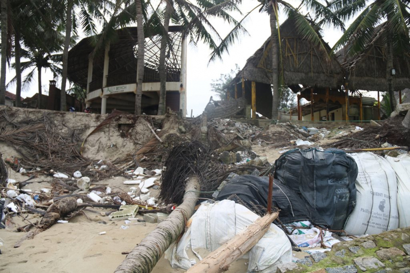 Hội An: Hơn 200m bờ biển phía bắc Cửa Đại tiếp tục nguy cơ bị sóng biển “nuốt chửng” -4