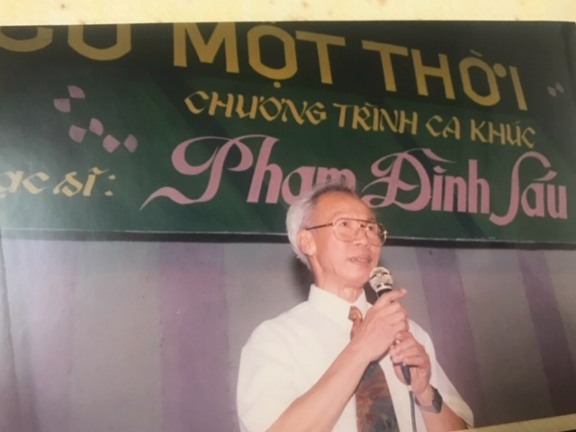 pđs phát biểu trong đêm nhạc của mình.jpg -0
