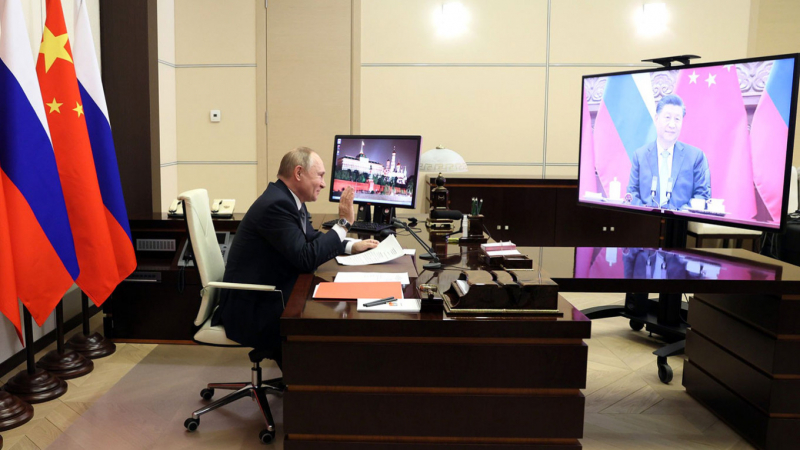 Nga - Trung xích lại gần nhau trước áp lực từ phương Tây -0