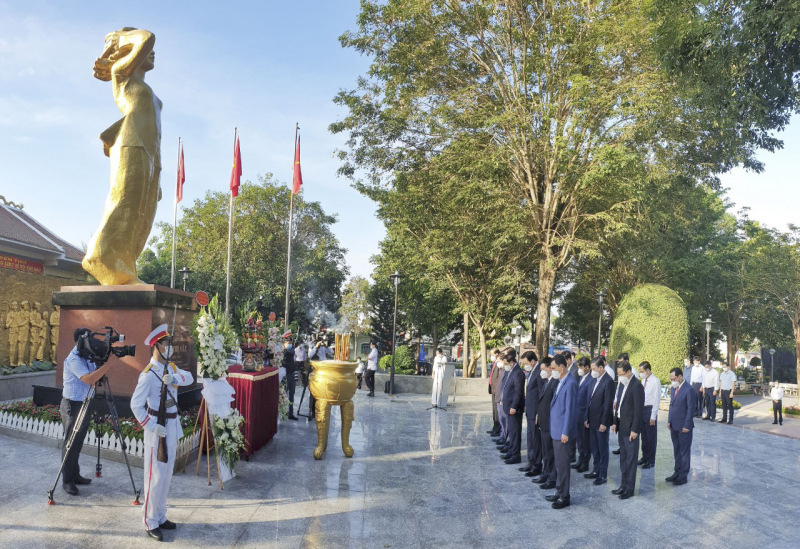 Thủ tướng Chính phủ Phạm Minh Chính dự Lễ Kỷ niệm 30 năm thành lập Bà Rịa-Vũng Tàu  -0
