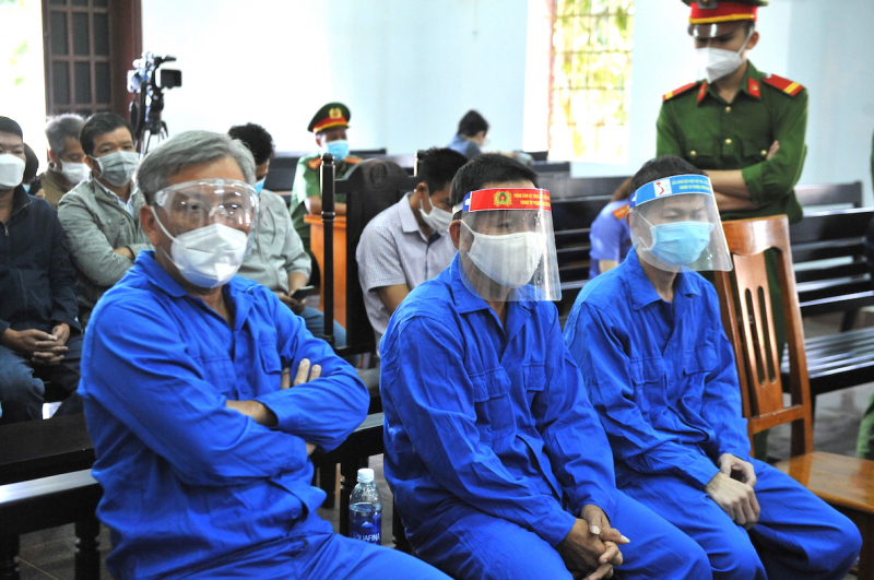 “Đại gia” Trịnh Sướng cùng 38 đồng phạm tiếp tục hầu toà -0