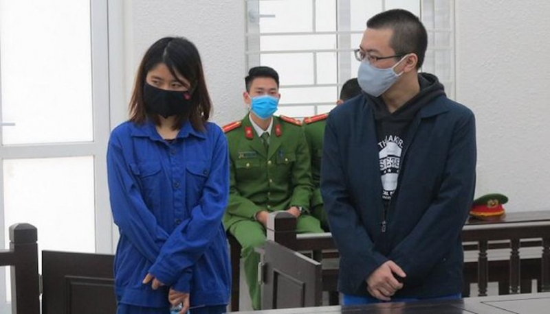 Tổ chức cho hàng chục người ở Việt Nam trái phép, cặp đôi lĩnh án  -0