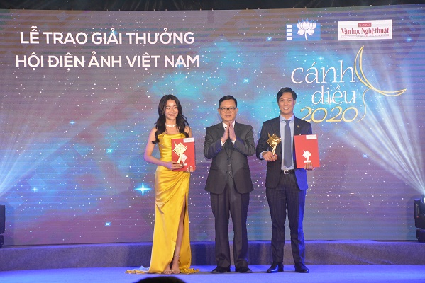 Phim “Bố già” của Trấn Thành – Vũ Ngọc Đãng đoạt Cánh Diều Vàng 2020 -0