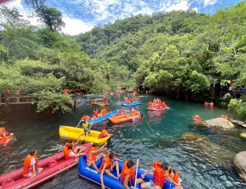 Quang Binh seeks to restore tourism activities -0