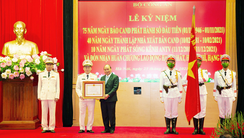 Public security press, media and publishing sector honored with Labor Medals -0