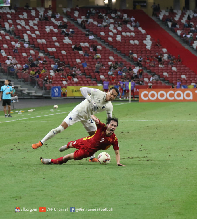 Việt Nam 0-2 Thái Lan (hiệp 2): Đương kim vô địch gặp khó -0