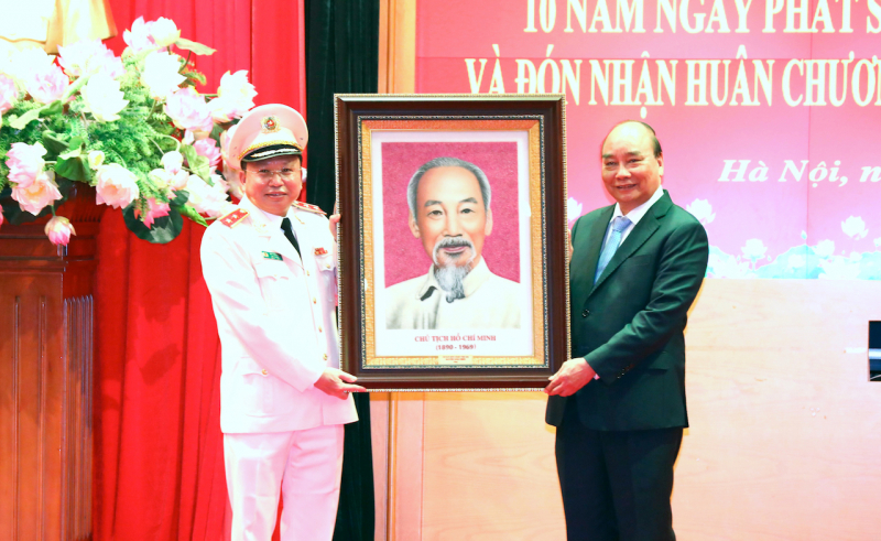 Public security press, media and publishing sector honored with Labor Medals -0