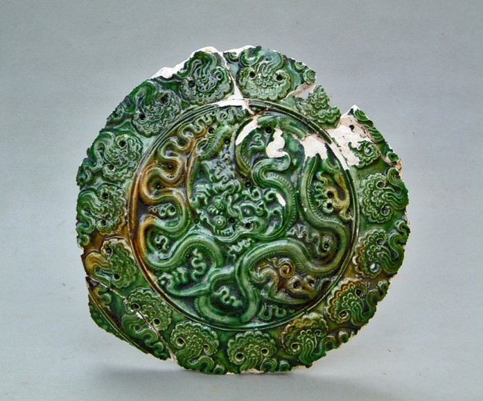 Seminar deciphers Thang Long's culture through imperial pottery -0