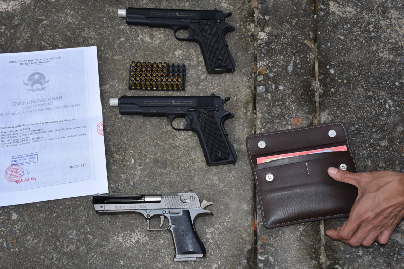 Triệt xóa nhóm đối tượng cho vay nặng lãi sử dụng vũ khí nóng -0