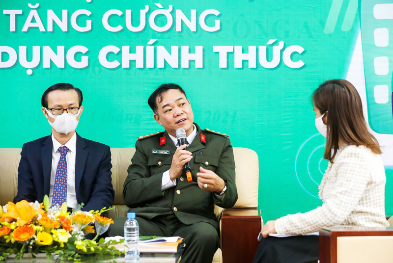 Giao lưu trực tuyến: “Đẩy lùi “tín dụng đen”, tăng cường tín dụng chính thức