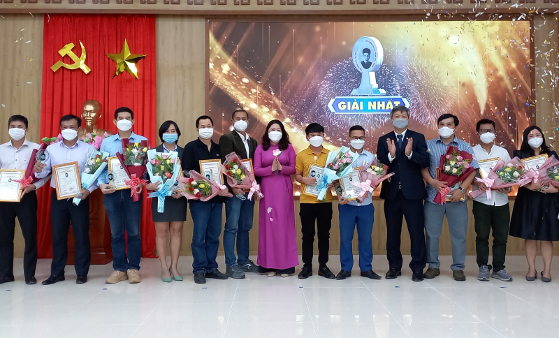 59 tác phẩm đoạt Giải báo chí Huỳnh Thúc Kháng lần thứ XV -0