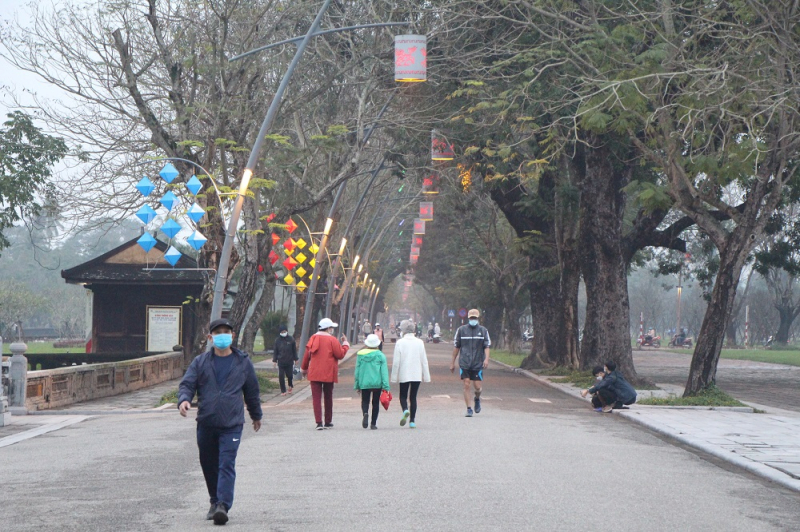 Thừa Thiên-Huế tạm dừng khai trương phố đêm khu vực Hoàng thành  -0