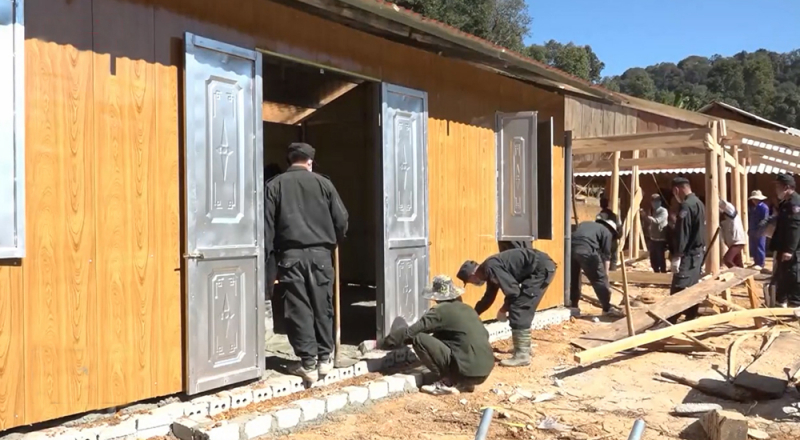 Nỗ lực hoàn thiện hơn 1.000 nhà ở cho hộ nghèo ở Điện Biên Đông trước Tết Nguyên đán -0