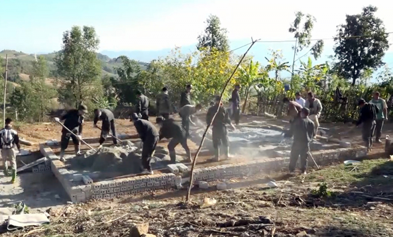Nỗ lực hoàn thiện hơn 1.000 nhà ở cho hộ nghèo ở Điện Biên Đông trước Tết Nguyên đán -1