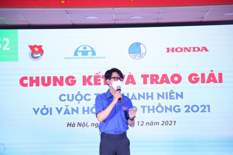 z3058478804565_52f224b79259a6fe5e6fd4fefb6705b1.jpg -0