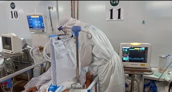 Hôm nay, thêm 14.421 ca nhiễm COVID-19, hơn 7.000 F0 nặng đang điều trị -0