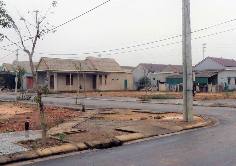 Người dân ở khu tái định cư dự án cao tốc thiếu đất sản xuất -0