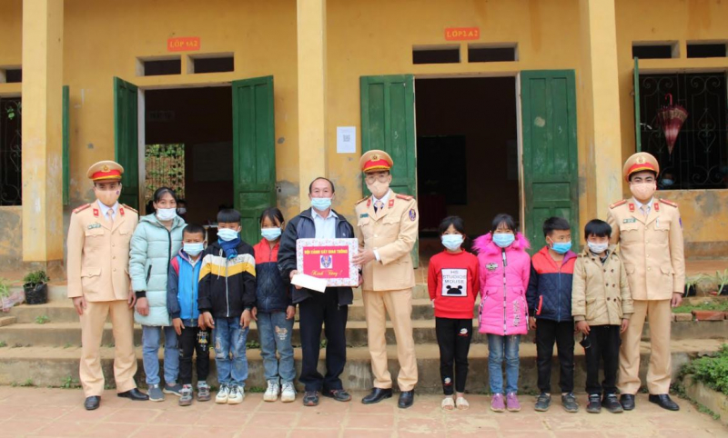 Mô hình tiết kiệm lan tỏa yêu thương -2