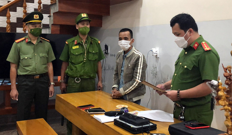 Triệt phá thành công chuyên án tổ chức đánh bạc và đánh bạc trên không gian mạng gần 50 tỷ đồng -0