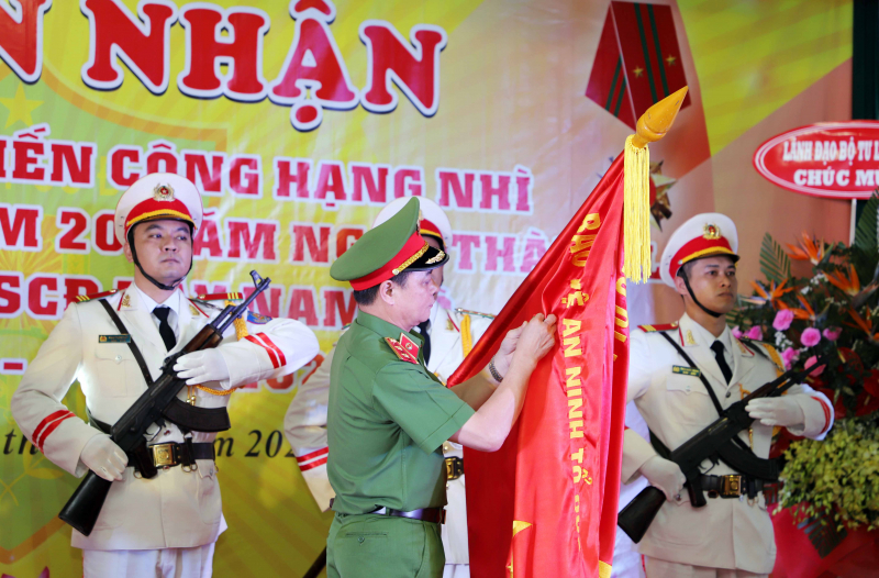 Kỷ niệm 20 năm thành lập Trung đoàn CSCĐ Tây Nam Bộ -1