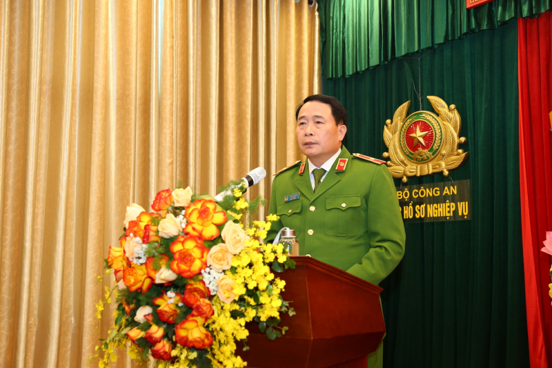 Xây dựng Cục Hồ sơ nghiệp vụ trở thành Trung tâm thông tin nghiệp vụ của lực lượng CAND -0