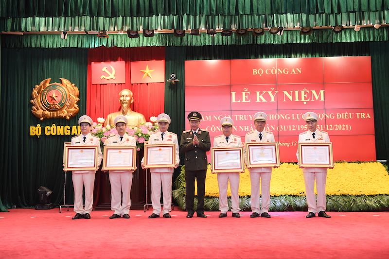 Cán bộ điều tra CAND phải có cái đầu lạnh, trái tim nóng, hai bàn tay thực sự trong sạch… -0