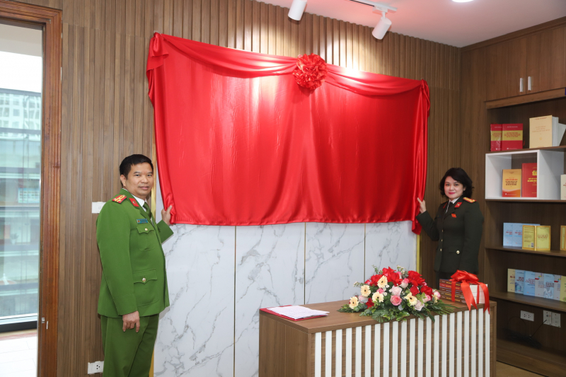 Văn phòng Cơ quan CSĐT Bộ Công an khai trương Thư viện nghiệp vụ -0