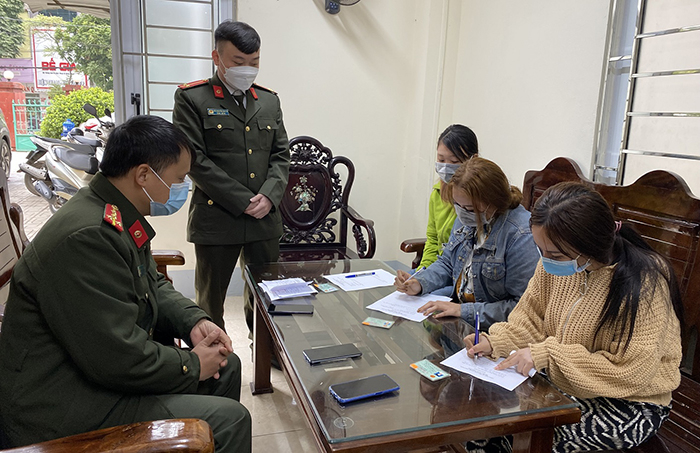 Ngăn chặn nhóm công dân Việt Nam có ý định xuất cảnh trái phép -0