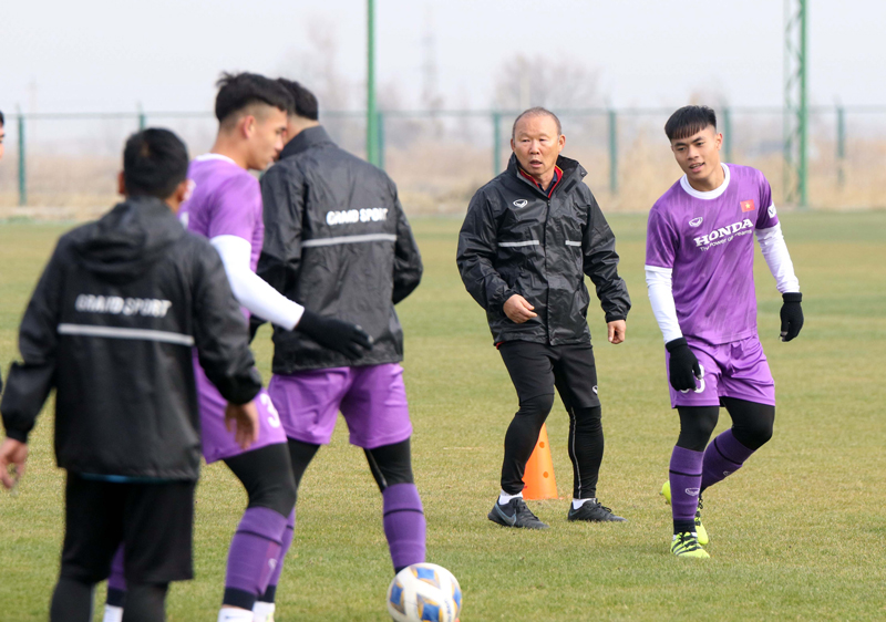 Bóng đá nam hướng đến SEA Games 31: Quyết định khó hiểu của VFF -0