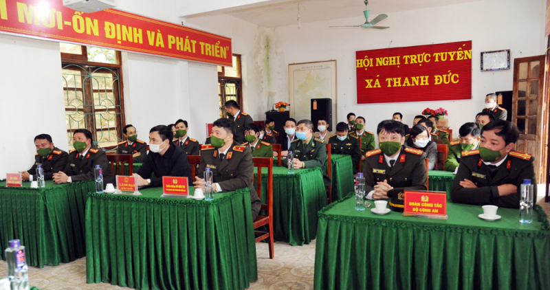 Lãnh đạo Bộ Công an thăm, tặng quà cho Công an các xã biên giới tỉnh Hà Giang -0