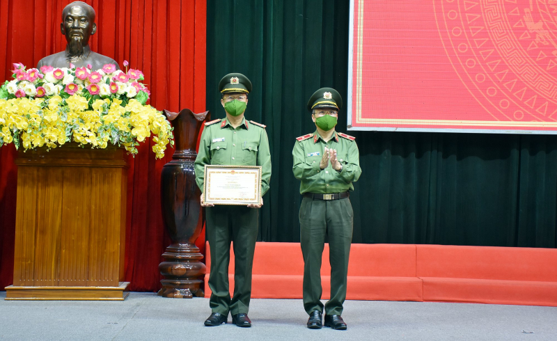 Khen thưởng nhiều tập thể, cá nhân thuộc Công an Quảng Nam có thành tích xuất sắc trong công tác -0
