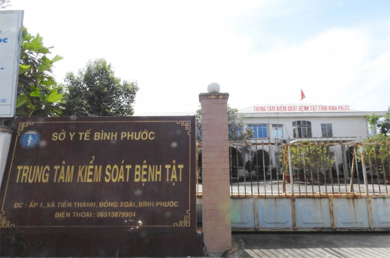 Bộ Công an làm việc với Giám đốc CDC Bình Phước nhận quà từ Công ty Việt Á -0