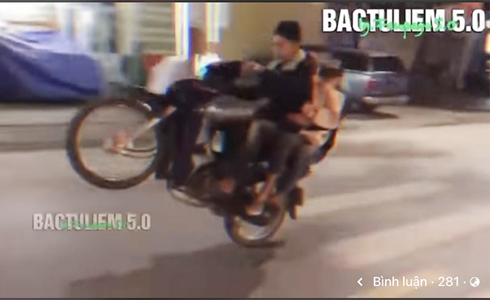 Xử lý nghiêm nhóm thanh thiếu niên điều khiển xe mô tô bốc đầu nguy hiểm -0