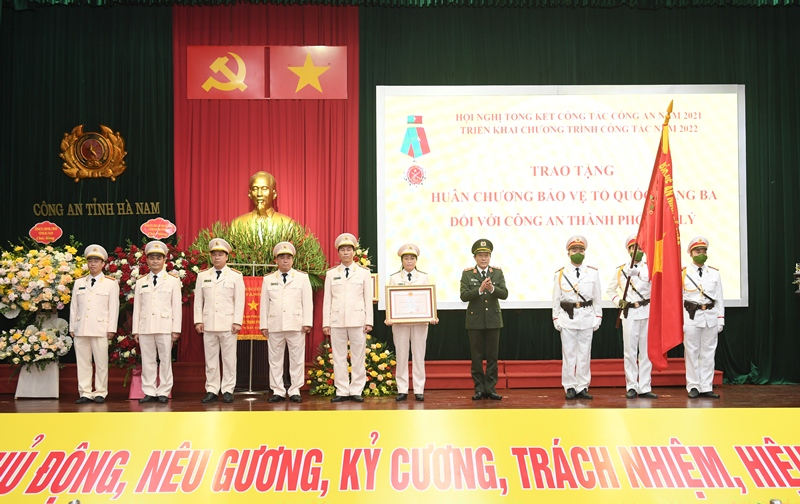 Triển khai Công an Hà Nam -0