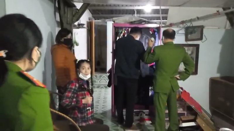 Thuê phòng trọ làm động “bay lắc” -0