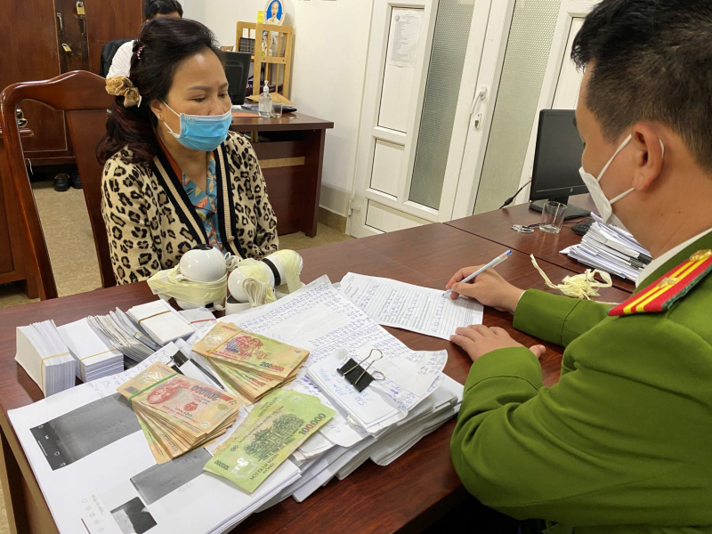 Triệt xóa đường dây lô đề hàng trăm tỷ đồng tại Huế, bắt 16 đối tượng -0