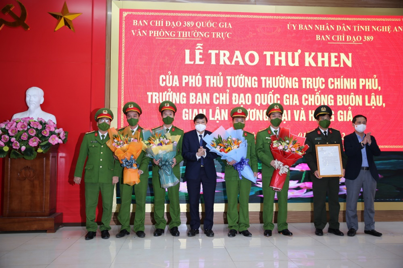 Công an Nghệ An nhận Thư khen của Phó Thủ tướng thường trực Chính phủ -0