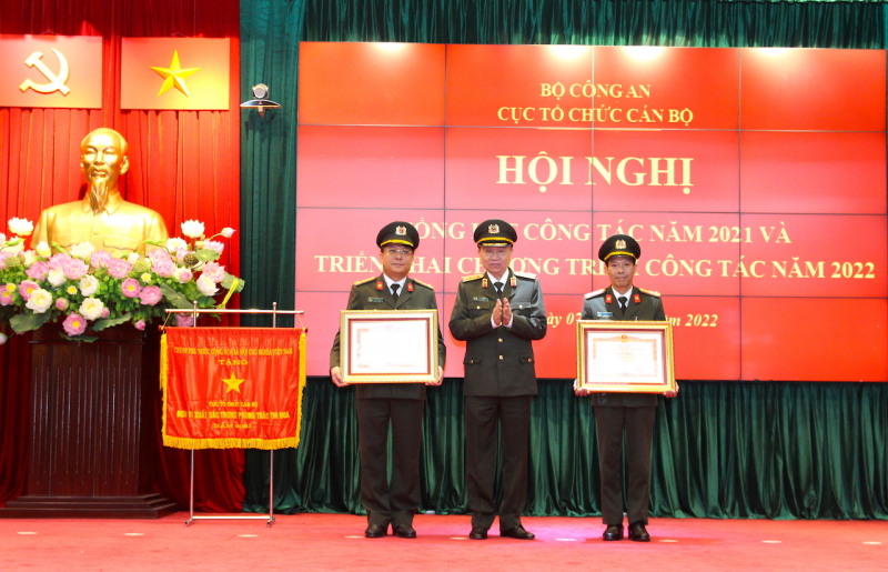 Nâng cao năng lực đội ngũ cán bộ đáp ứng yêu cầu nhiệm vụ -0