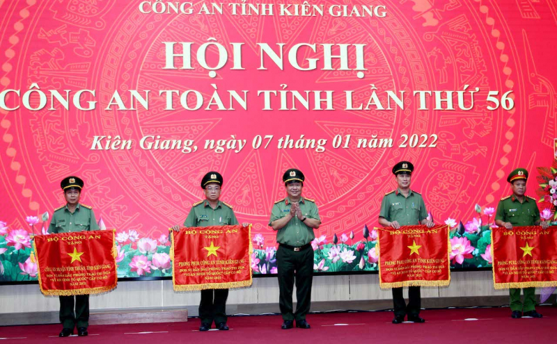 Công an các tỉnh miền Tây triển khai công tác Công an năm 2022 -1