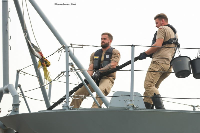 Lần đầu tiên một tàu Hải quân Đức tới thăm Việt Nam -0
