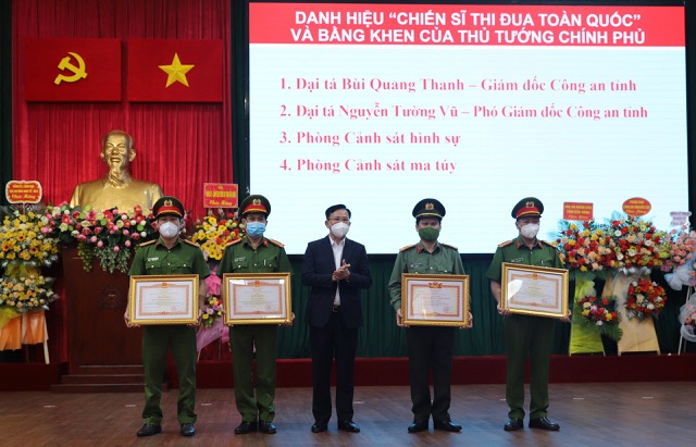 Đảng ủy Công an tỉnh Sơn La tổng kết công tác năm 2021 -0