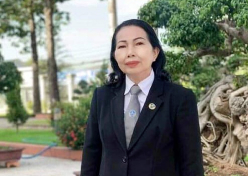Luật sư bật khóc khi biết bé gái 8 tuổi bị đánh liên tục 4 tiếng -0