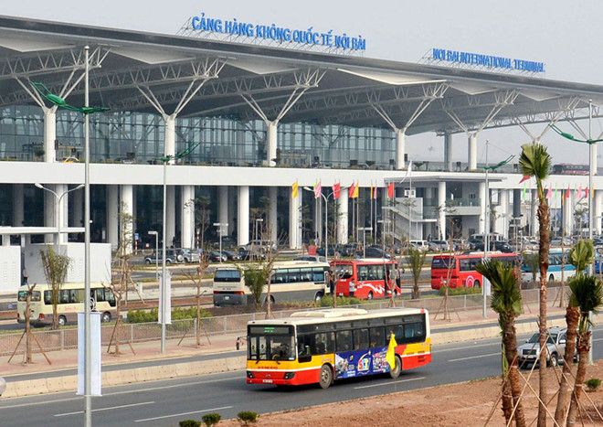 Hạn chế chuyến bay combo hạ cánh tại Cảng hàng không quốc tế Nội Bài và Tân Sơn Nhất để đảm bảo tránh ùn tắc -0