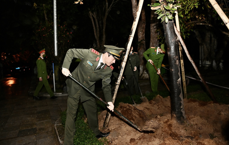 Nhiều kết quả đáng ghi nhận ở Công an tỉnh 7 năm liền được Thủ tướng Chính phủ tặng Cờ xuất sắc -1