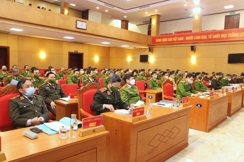 Police force should take effective approach to prevent and control crime -0