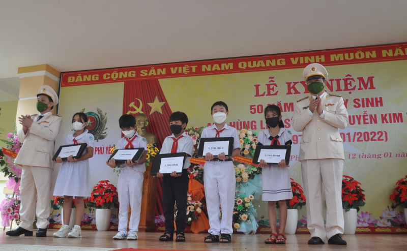 Kỷ niệm 50 năm ngày Anh hùng liệt sĩ CAND Nguyễn Kim Vang hy sinh -0