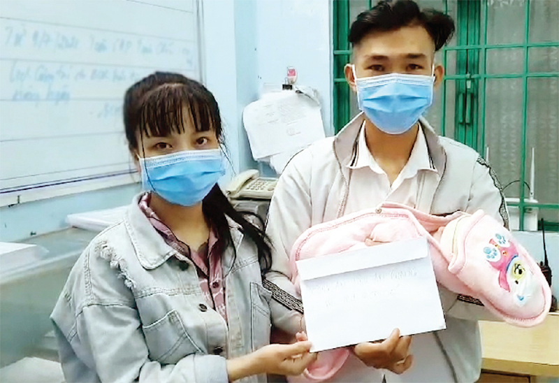 Tầm nã giữa mua dịch -0