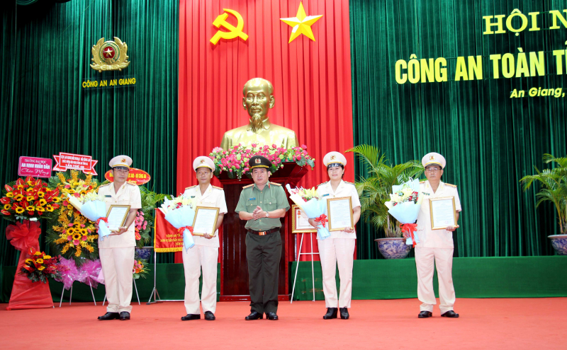 Công an tỉnh An Giang giải quyết nhiều vụ việc tồn tại trong thời gian dài -0