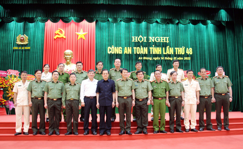 Công an tỉnh An Giang giải quyết nhiều vụ việc tồn tại trong thời gian dài -0